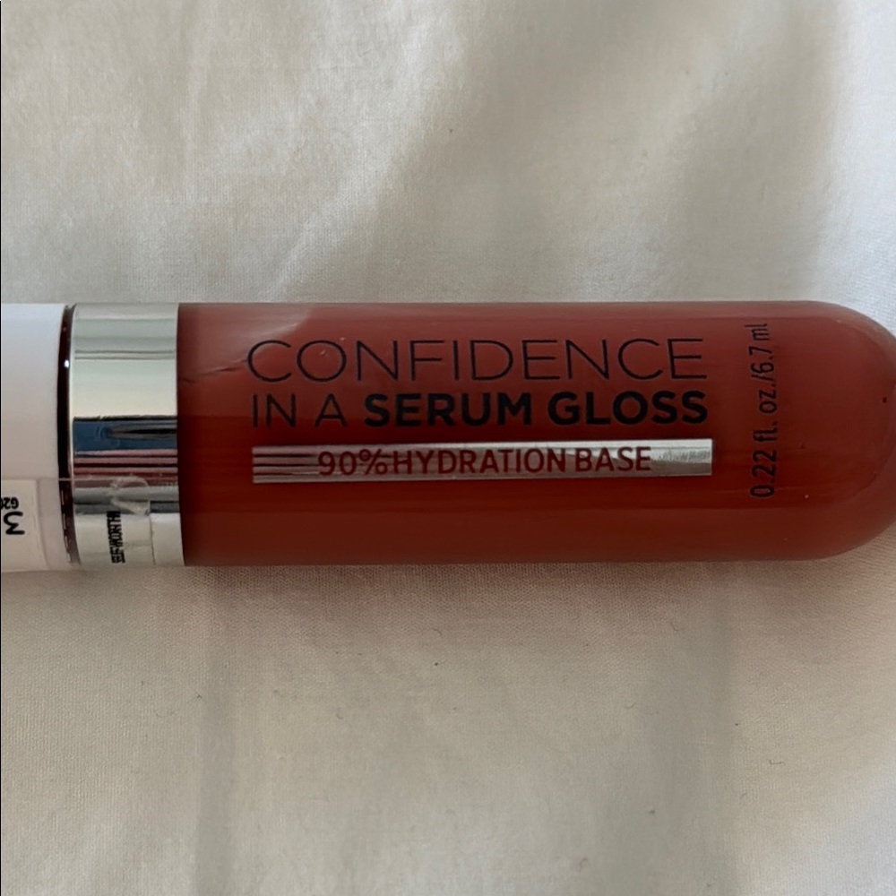 NWT it cosmetics Confidence in a Serum Gloss - self worth